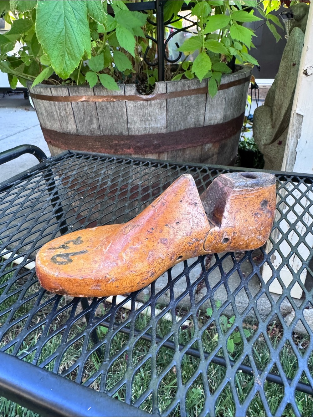 Vintage Cobbler's Wooden Wood 1 Childs Shoe Mold Size 9 1/2 Decorative